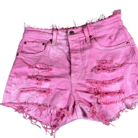Levi’s 501 Barbie Pink Distressed Frayed Cut Off Shorts - Picture 3 of 12
